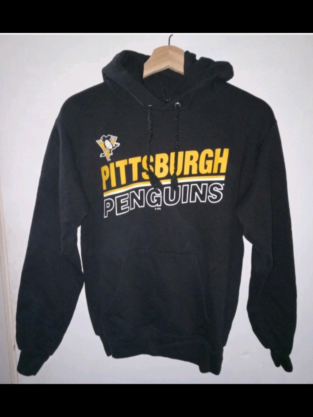 NHL Pittsburgh Penguins Black Pullover Hoodie with Yellow and White Logo